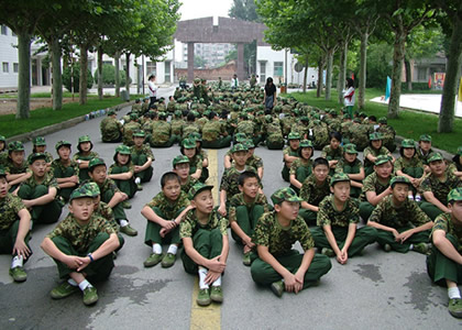 JRS直播:中国青少年军事训练营上海战区第一期总结